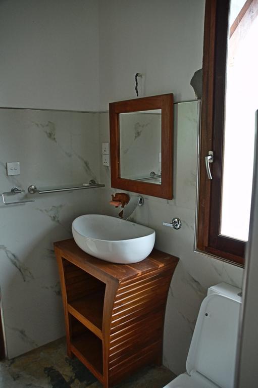 Villa Lanka Relax Hikkaduwa Exteriör bild